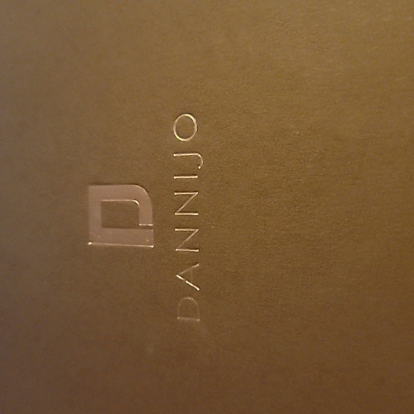 DANNIJO BIB NECKLACE - Picture 5 of 5